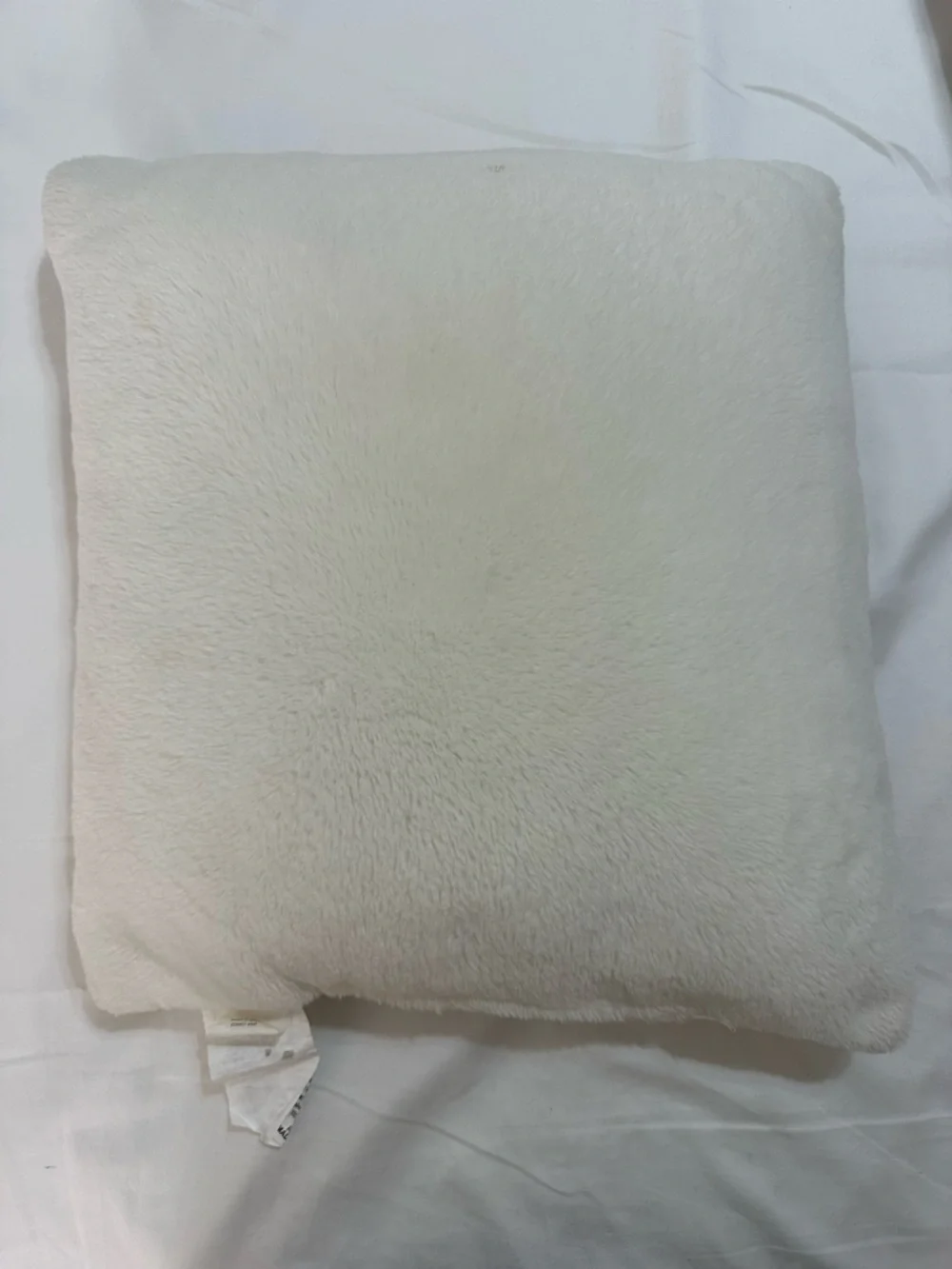 STAY COZY PLUSH THROW PILLOW CUSHION 18” WHITE FAUX FUR GOLD TRIM RED LETTER